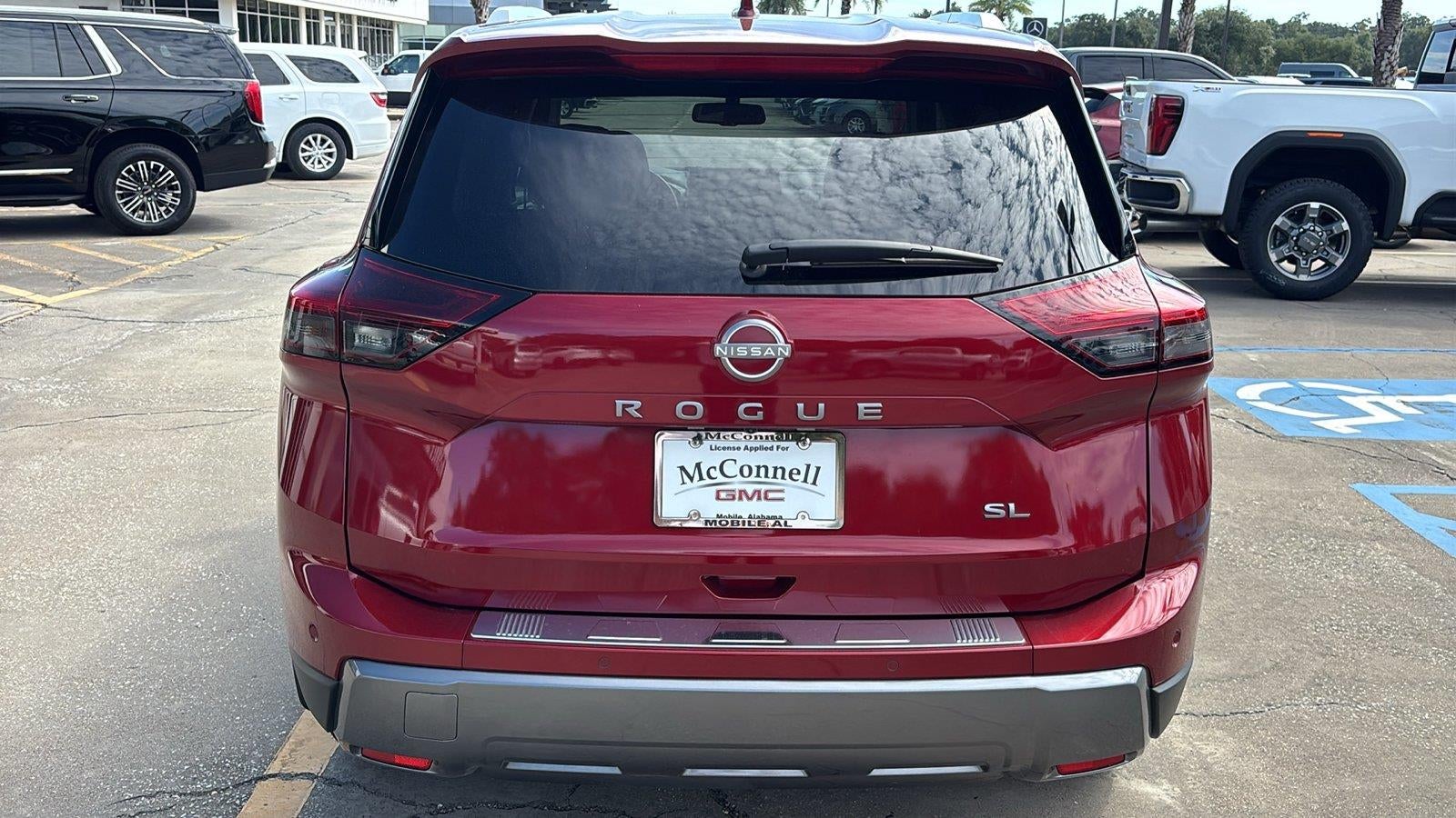 2025 Nissan Rogue SL FWD