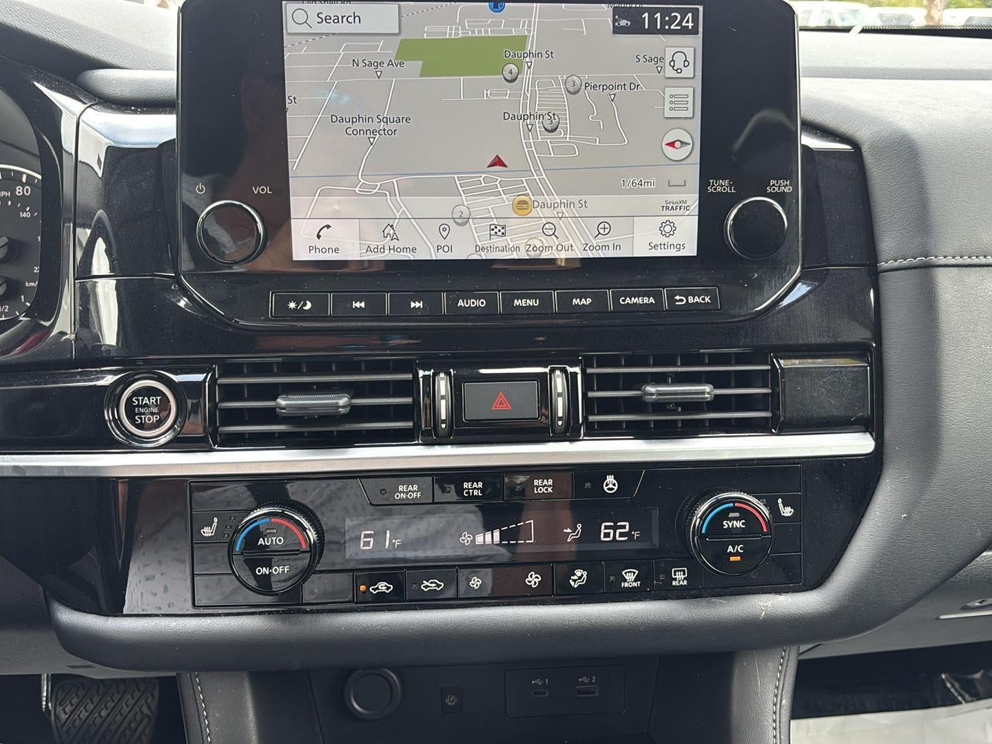 2024 Nissan Pathfinder SL