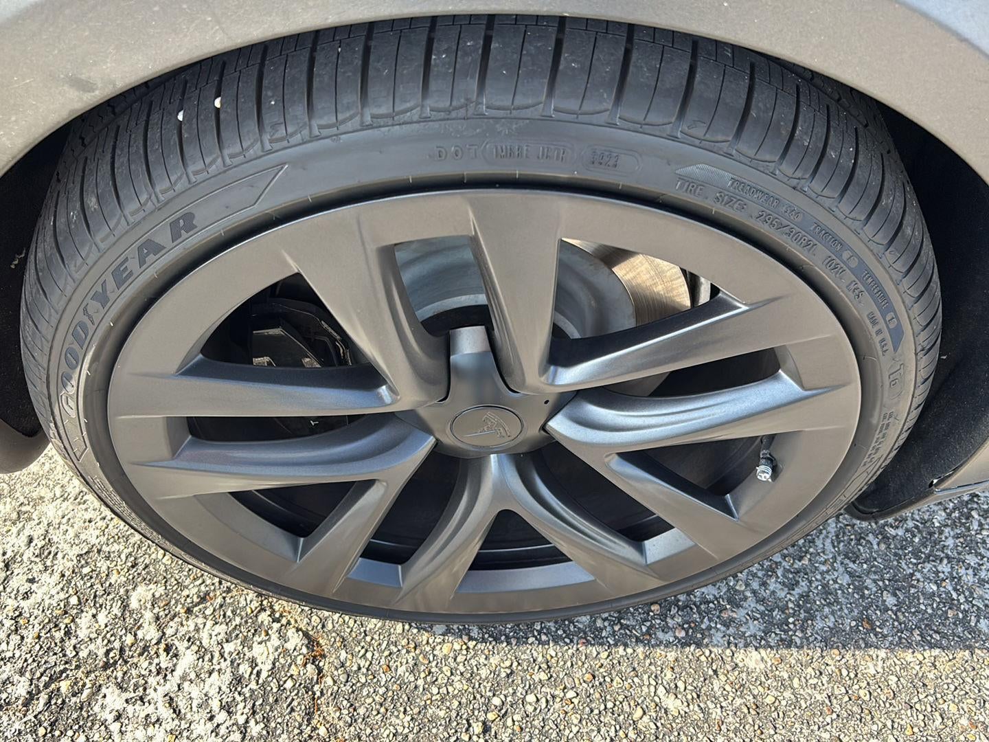 2022 Tesla Model S Plaid