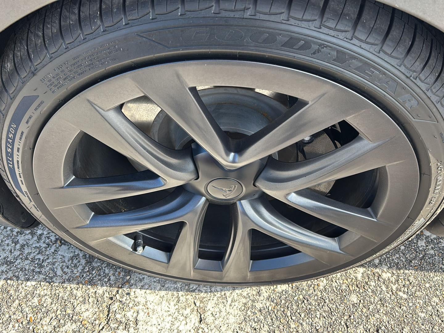 2022 Tesla Model S Plaid