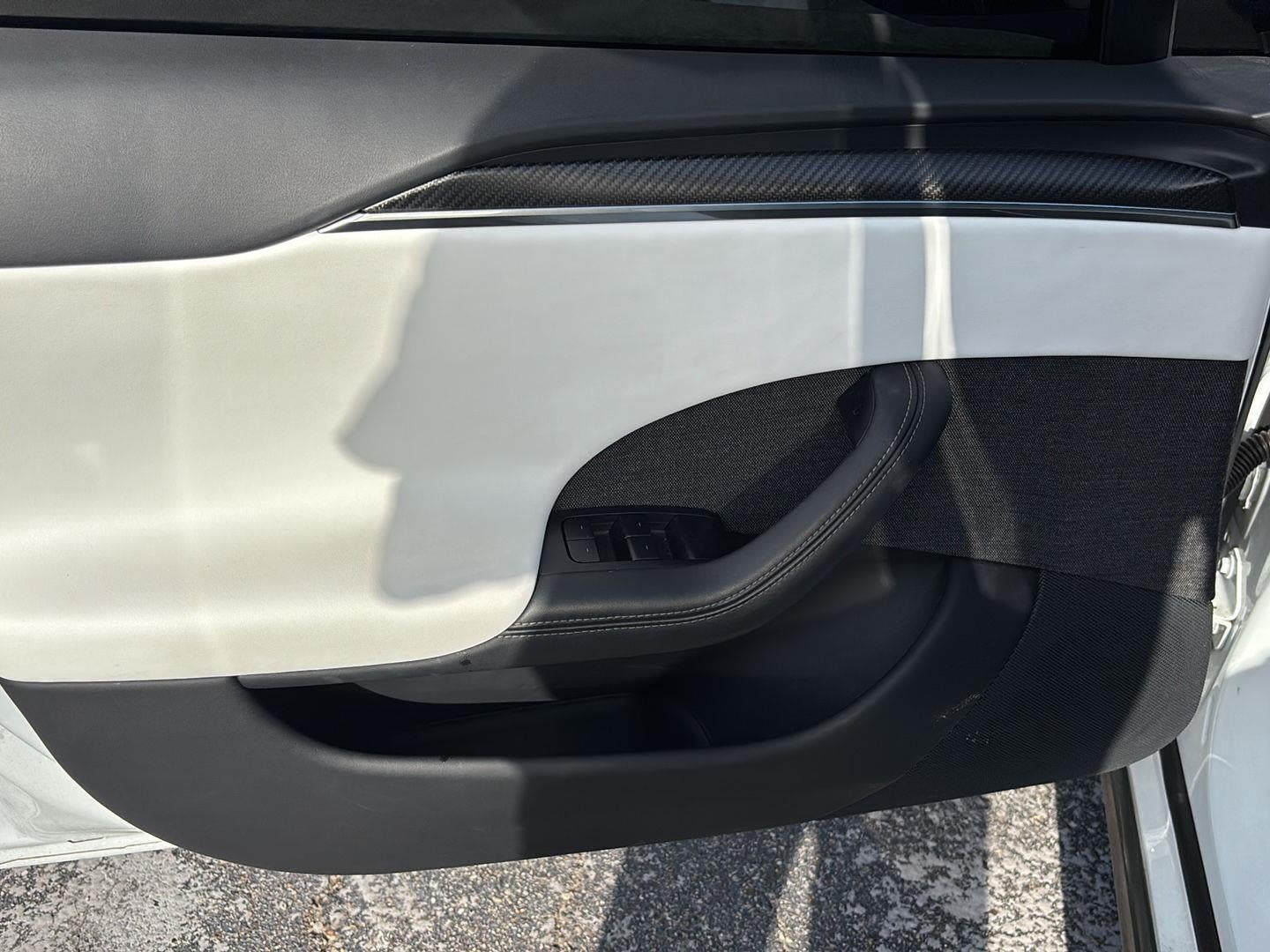 2022 Tesla Model S Plaid