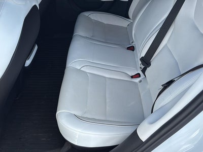 2022 Tesla Model S Plaid