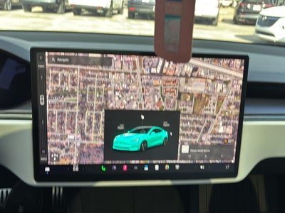 2022 Tesla Model S Plaid