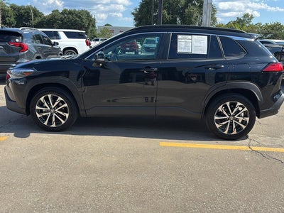2024 Toyota Corolla Cross XLE