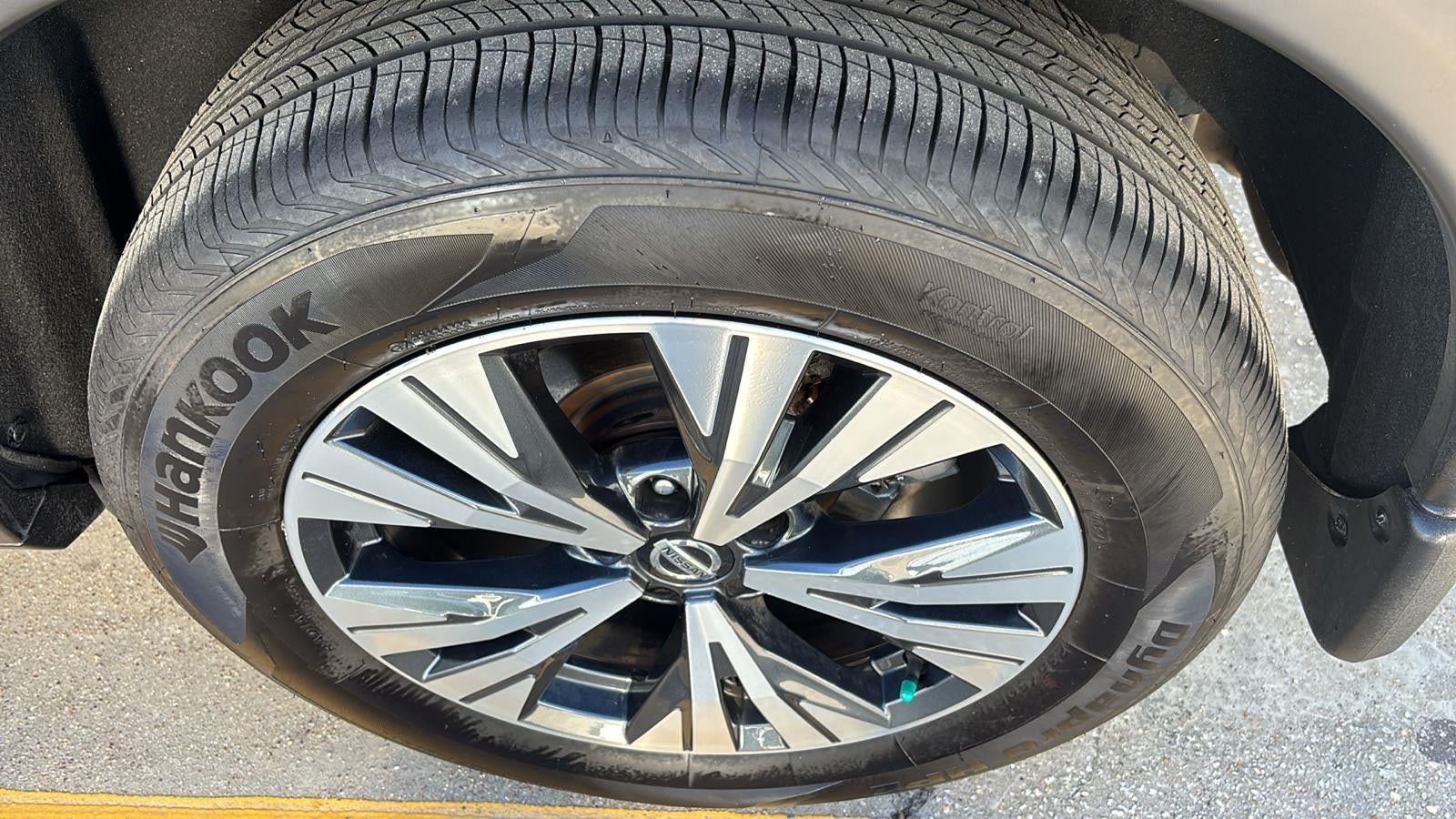 2021 Nissan Rogue SV FWD