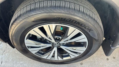 2021 Nissan Rogue SV FWD