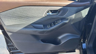 2021 Nissan Rogue SV FWD