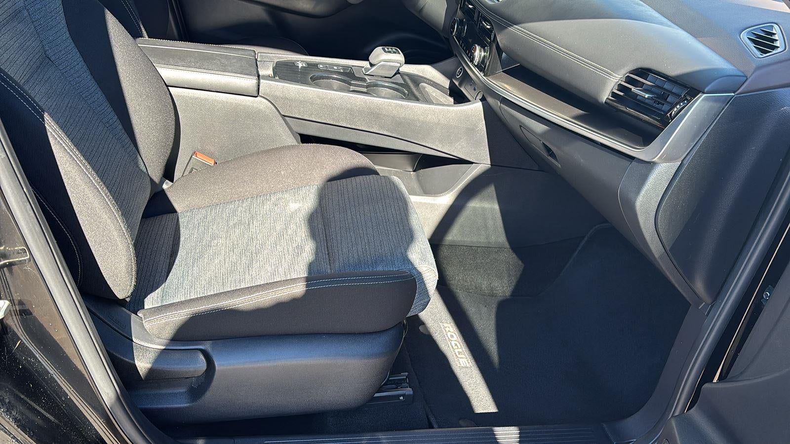 2021 Nissan Rogue SV FWD