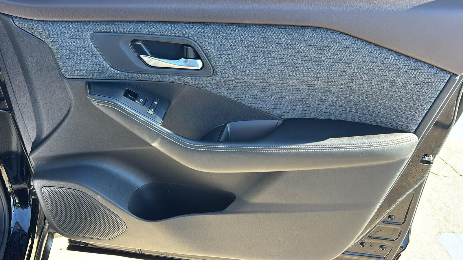 2021 Nissan Rogue SV FWD