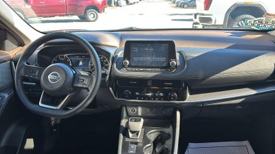 2021 Nissan Rogue SV FWD