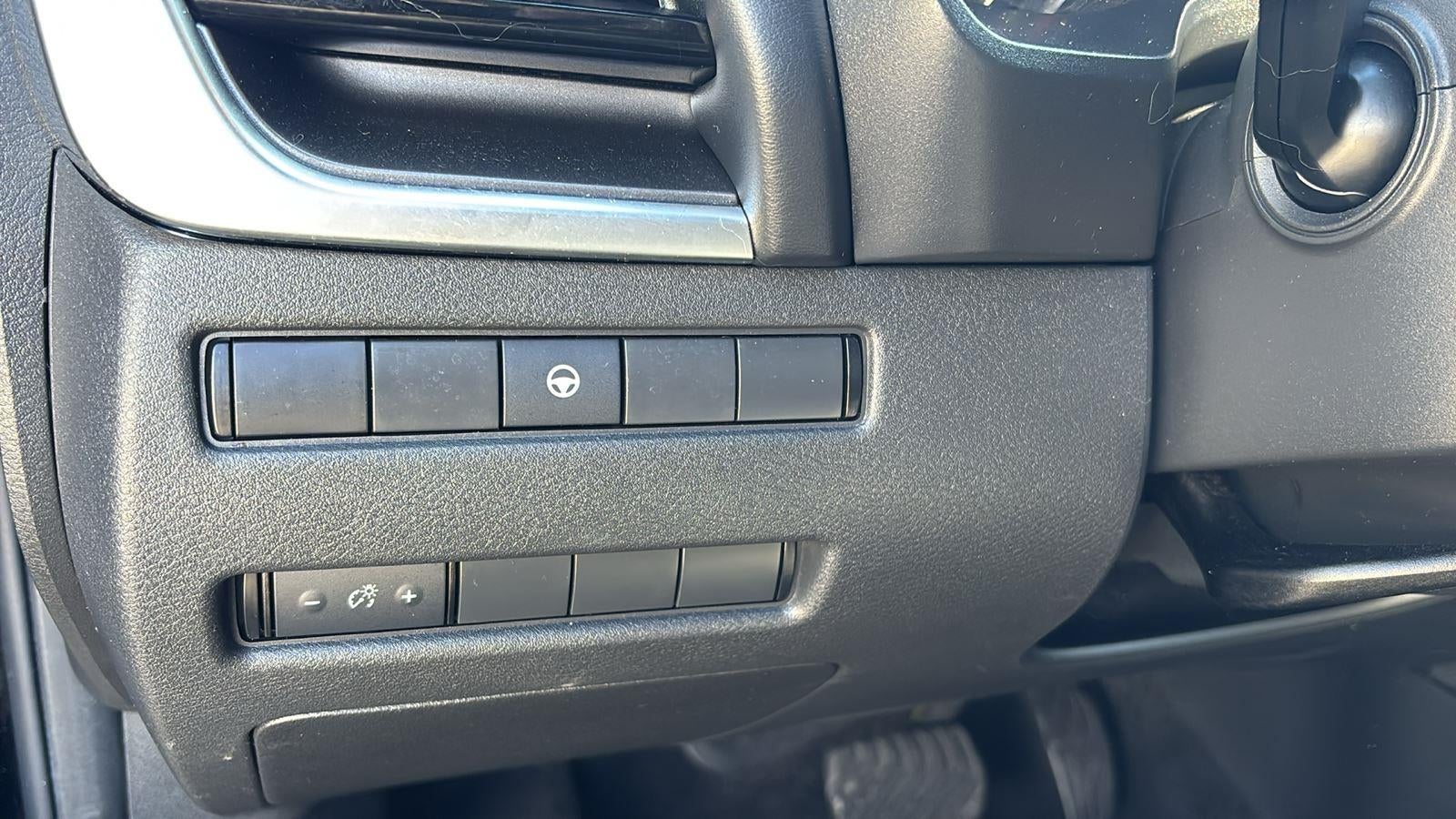 2021 Nissan Rogue SV FWD