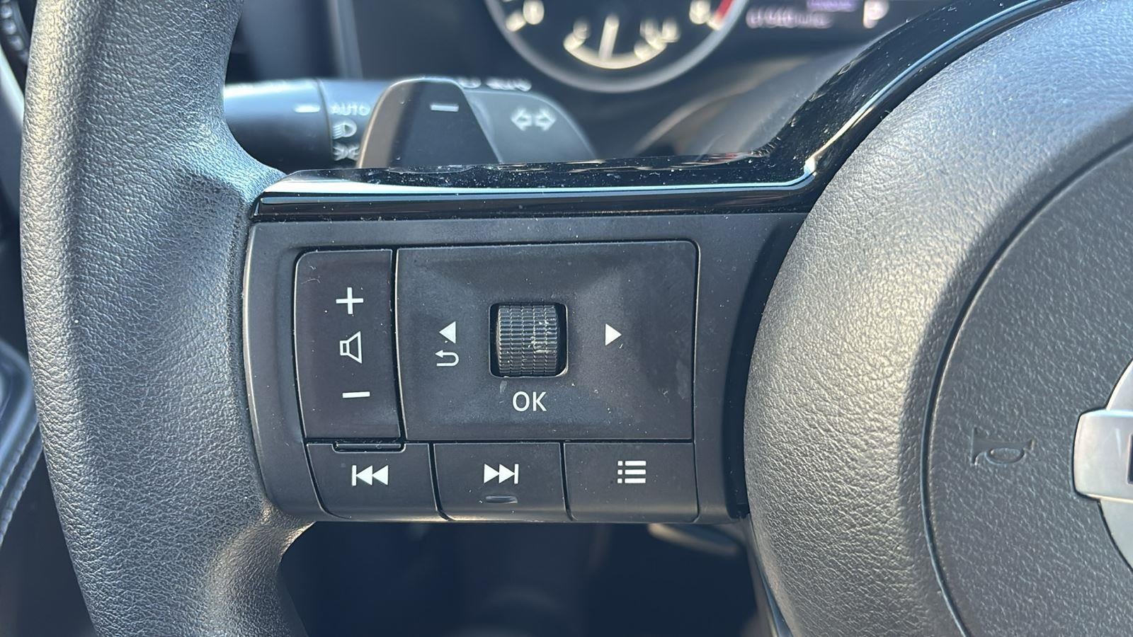 2021 Nissan Rogue SV FWD