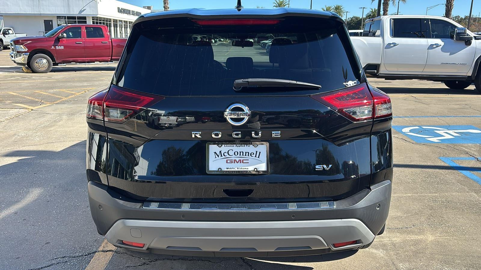 2021 Nissan Rogue SV FWD