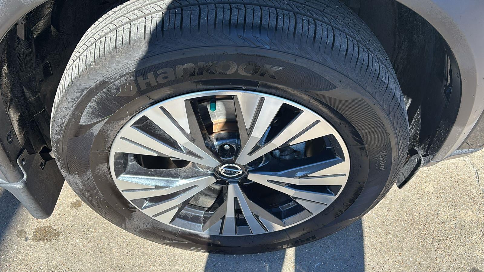 2021 Nissan Rogue SV FWD