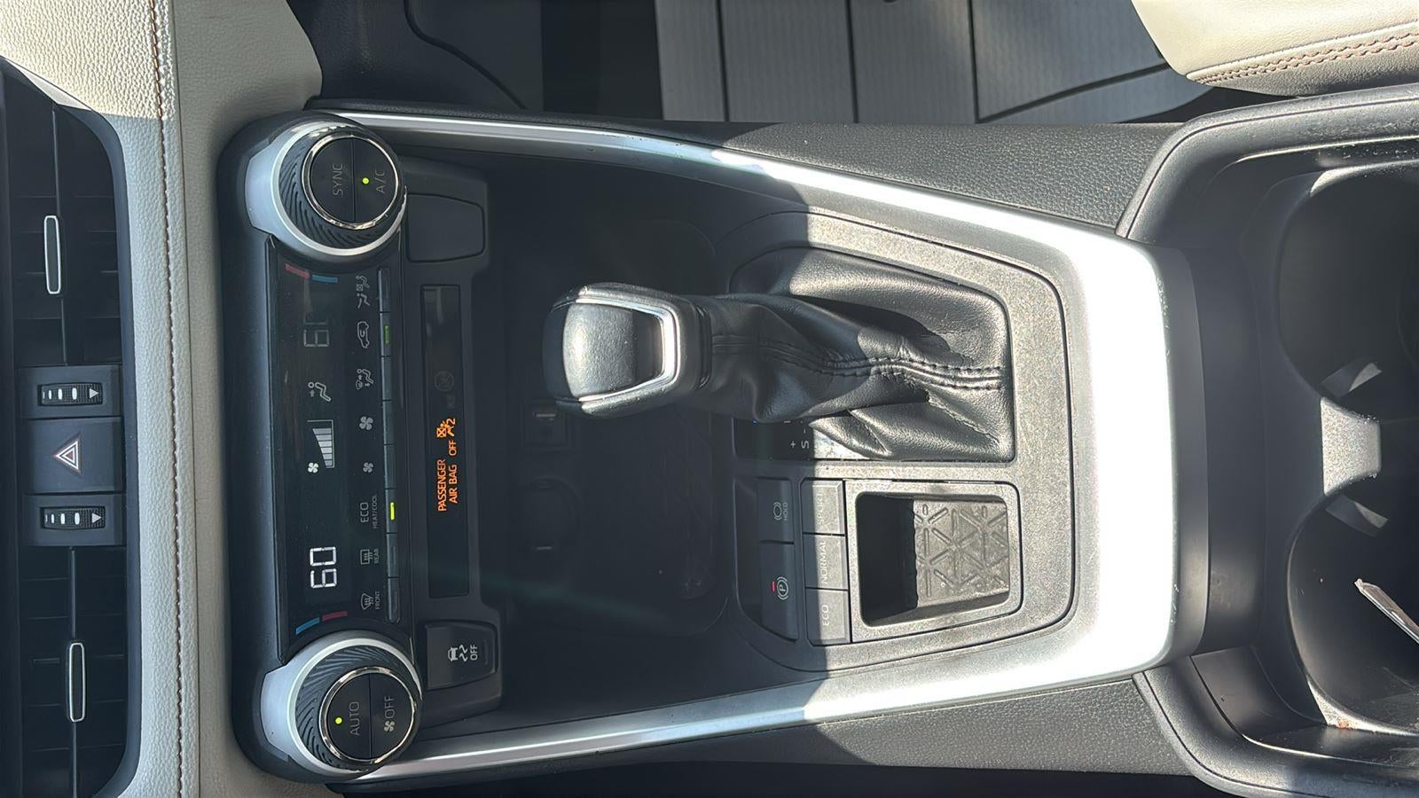 2019 Toyota RAV4 XLE Premium - Photo 38
