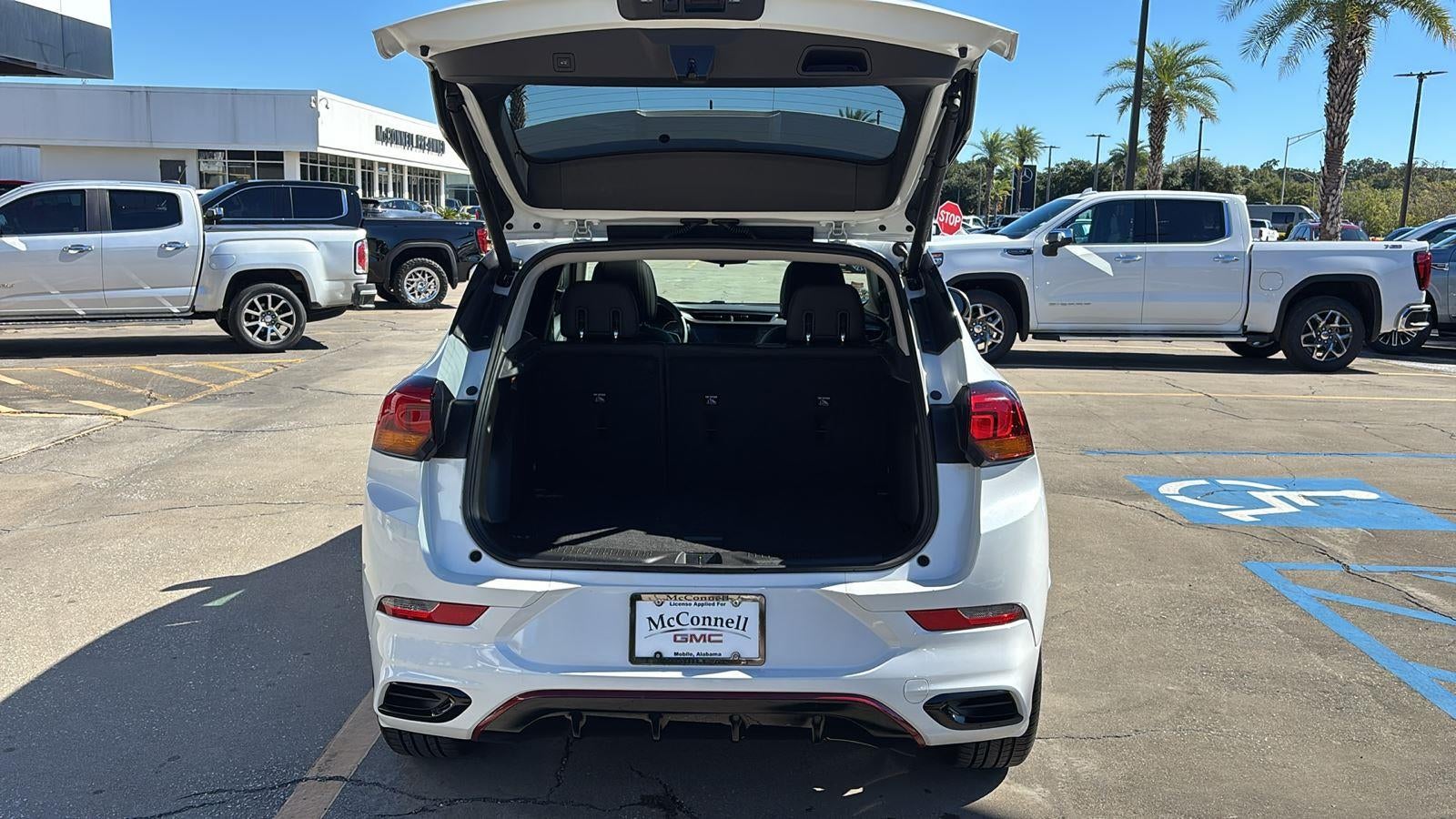 2022 Buick Encore GX Select