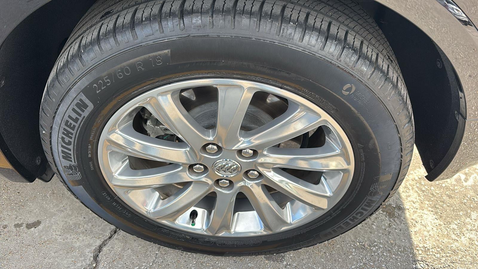 2020 Buick Envision Essence Group