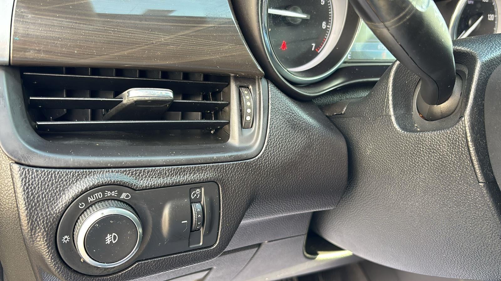 2020 Buick Envision Essence Group