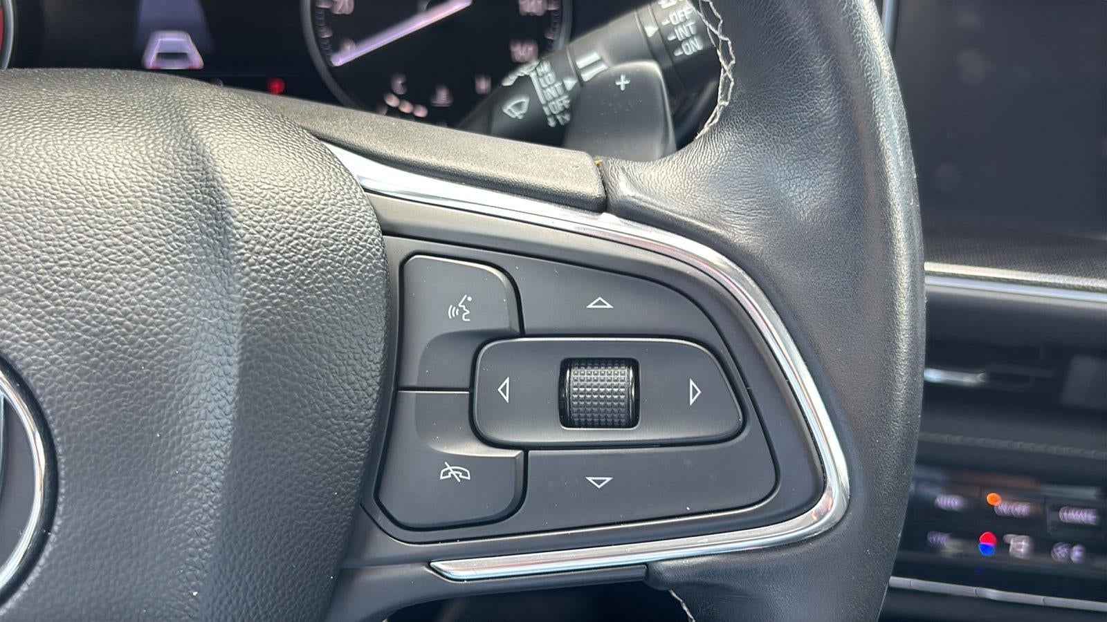 2023 Buick Envision Essence - Photo 31