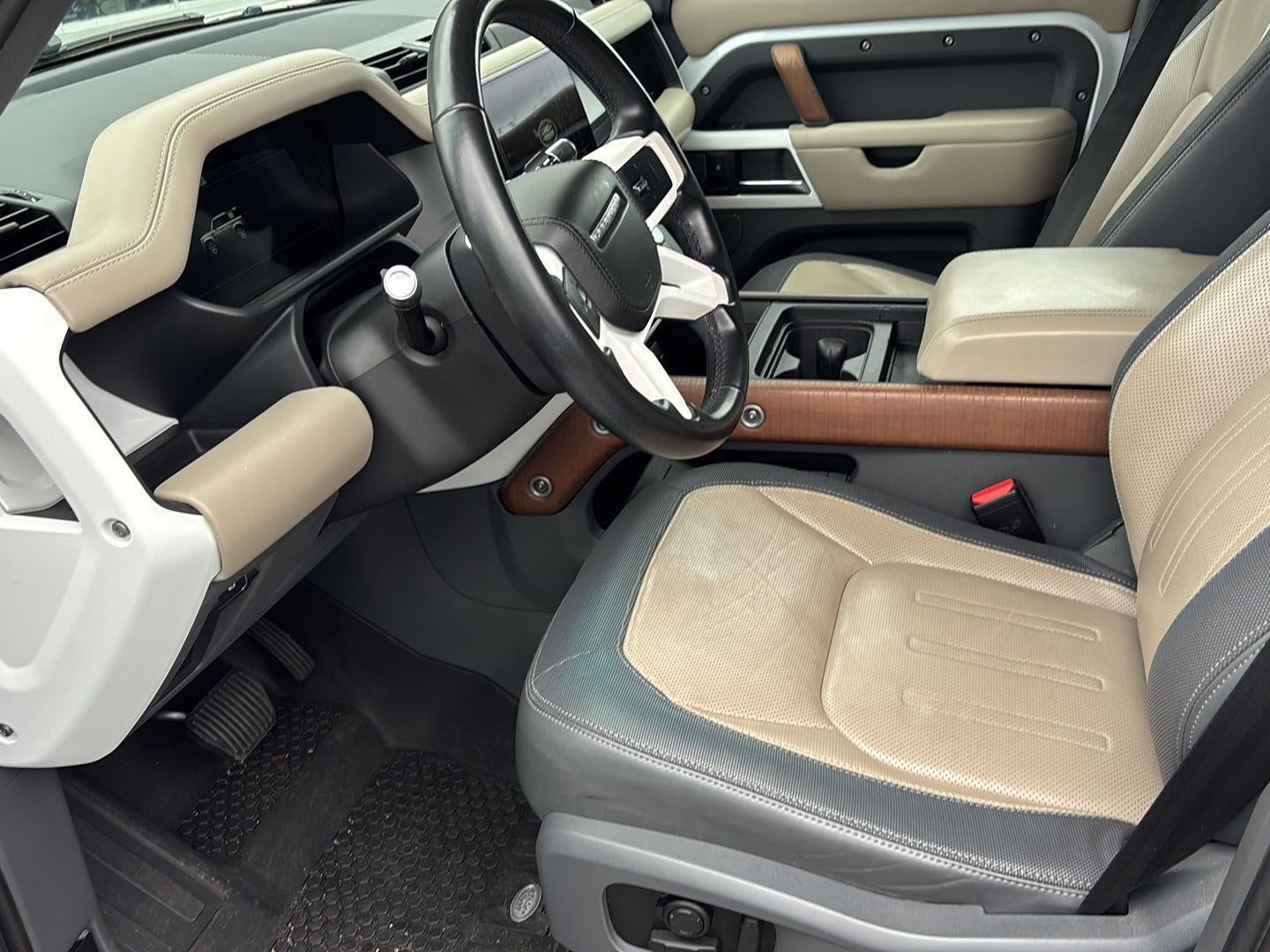 2022 Land Rover Defender 110 X-Dynamic HSE