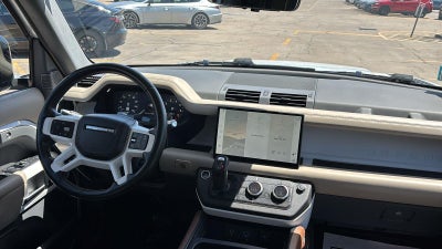 2022 Land Rover Defender 110 X-Dynamic HSE