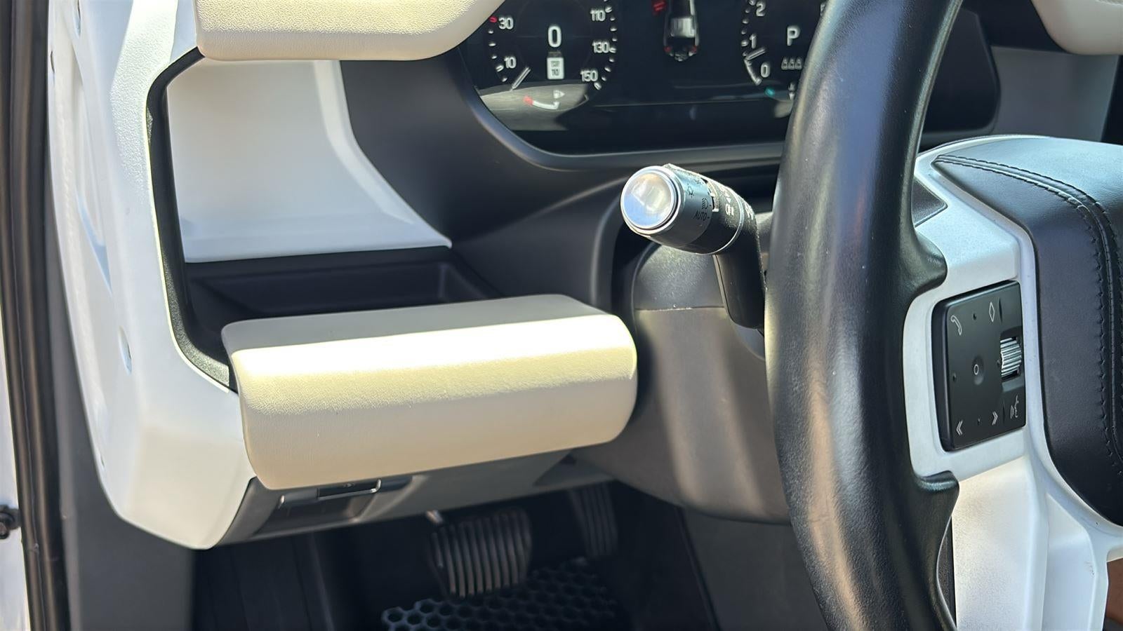 2022 Land Rover Defender 110 X-Dynamic HSE