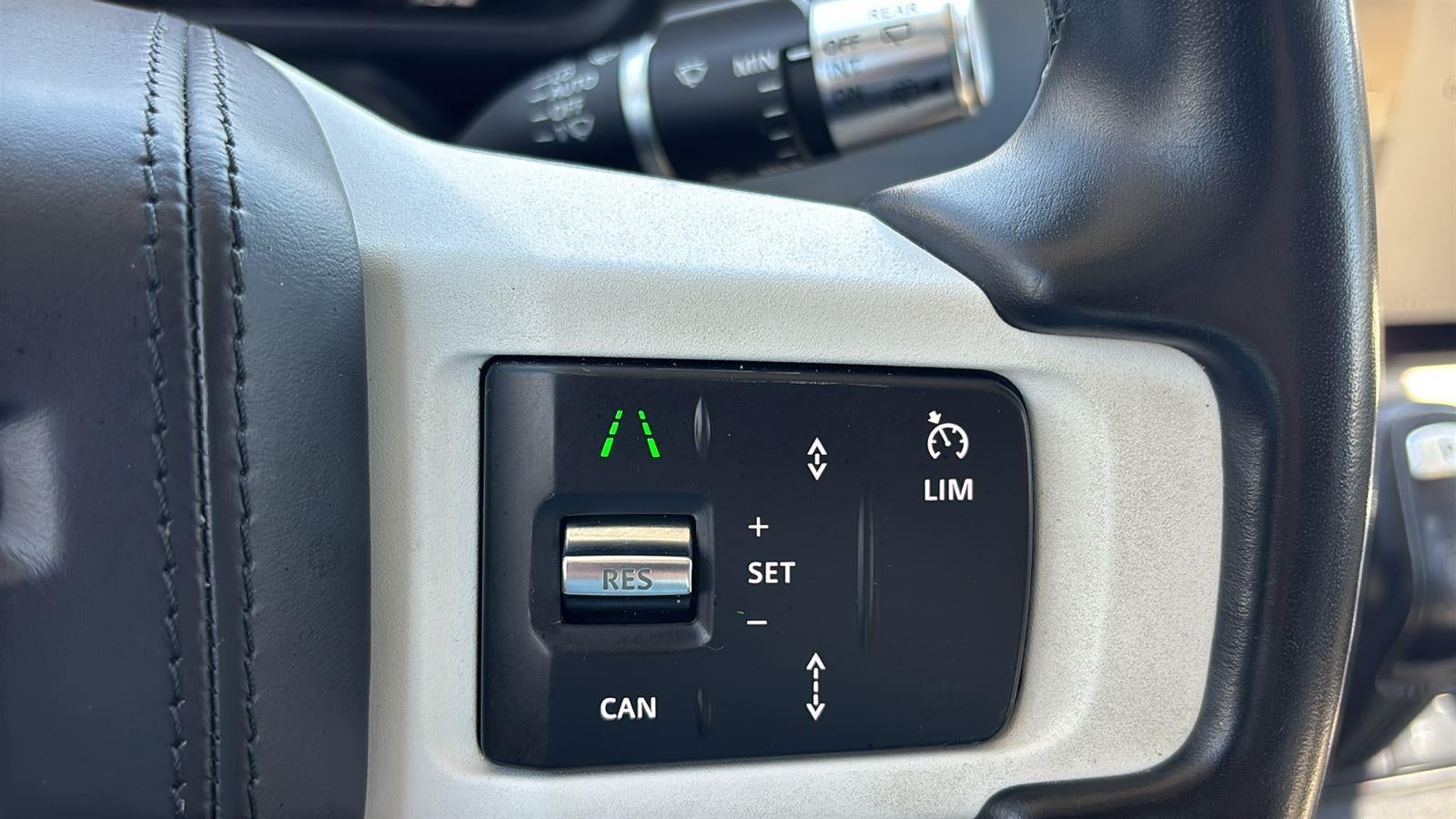 2022 Land Rover Defender 110 X-Dynamic HSE