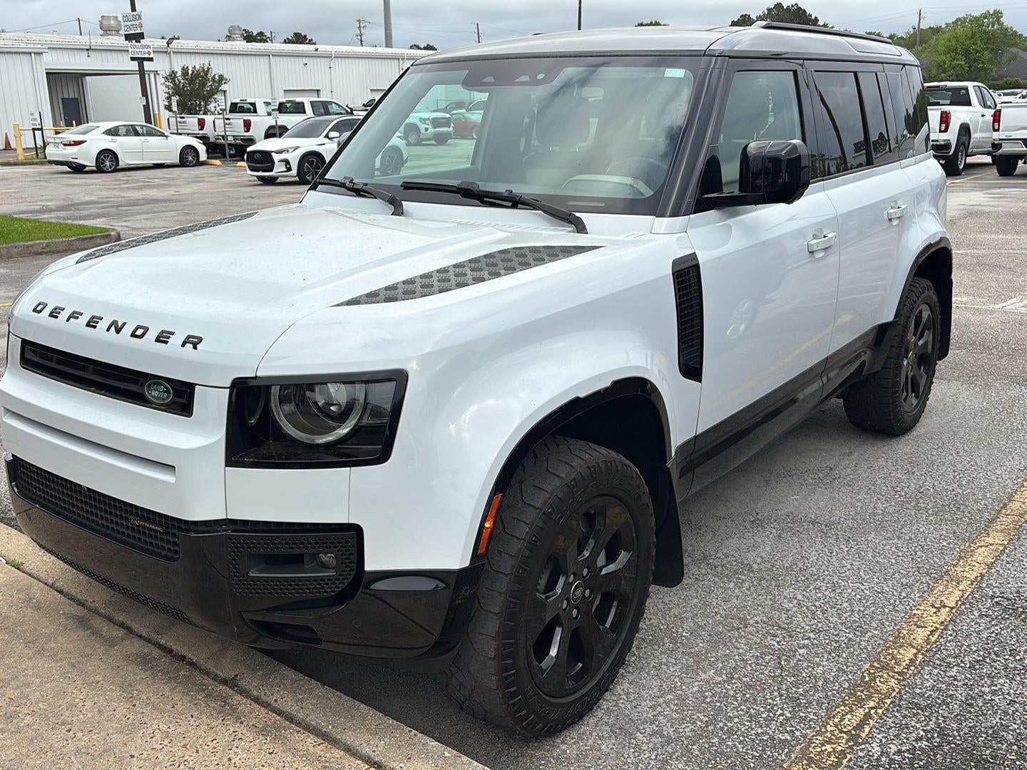2022 Land Rover Defender 110 X-Dynamic HSE