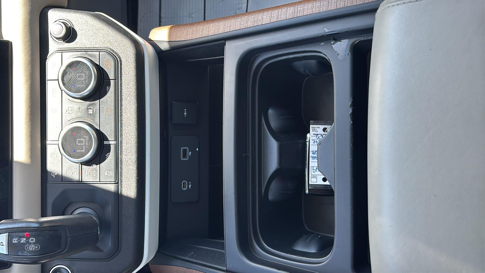 2022 Land Rover Defender 110 X-Dynamic HSE