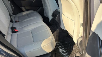 2025 Land Rover Range Rover Velar Dynamic SE