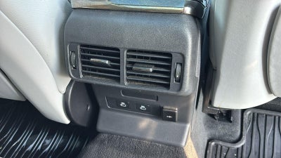 2025 Land Rover Range Rover Velar Dynamic SE