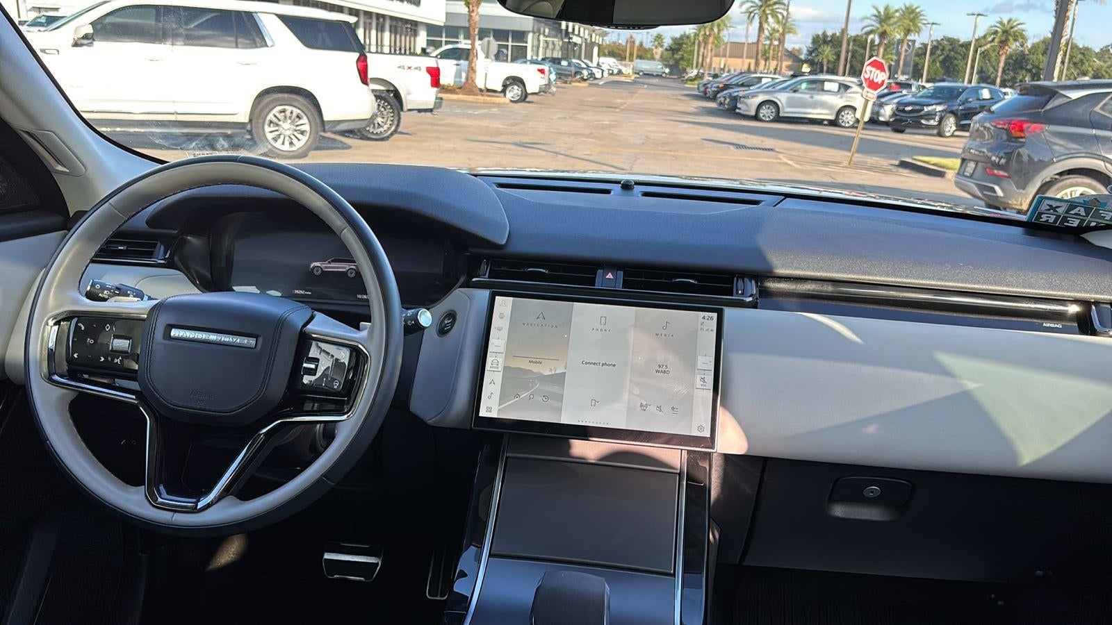 2025 Land Rover Range Rover Velar Dynamic SE