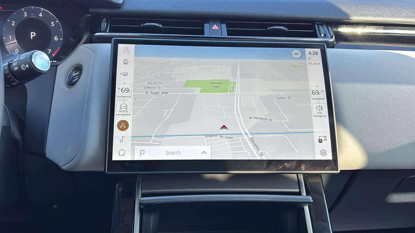 2025 Land Rover Range Rover Velar Dynamic SE