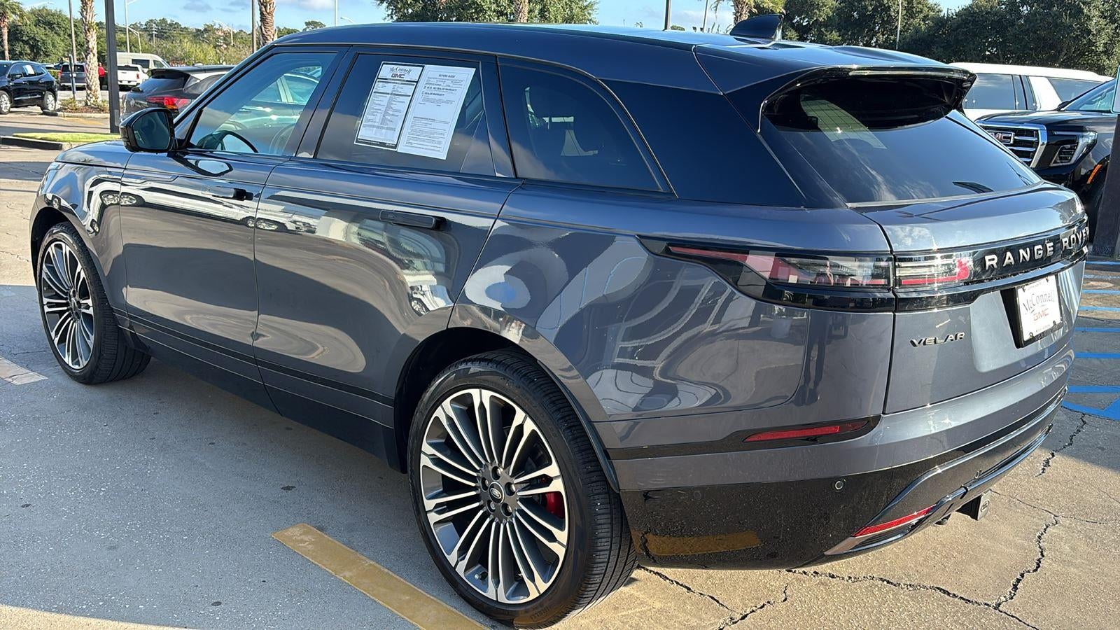 2025 Land Rover Range Rover Velar Dynamic SE