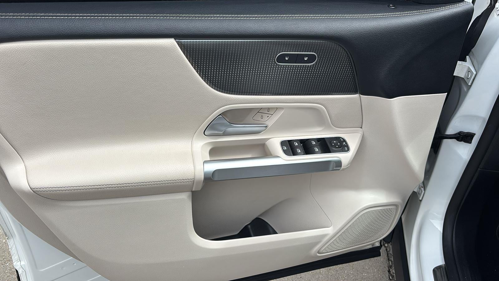 2022 Mercedes-Benz GLB GLB 250