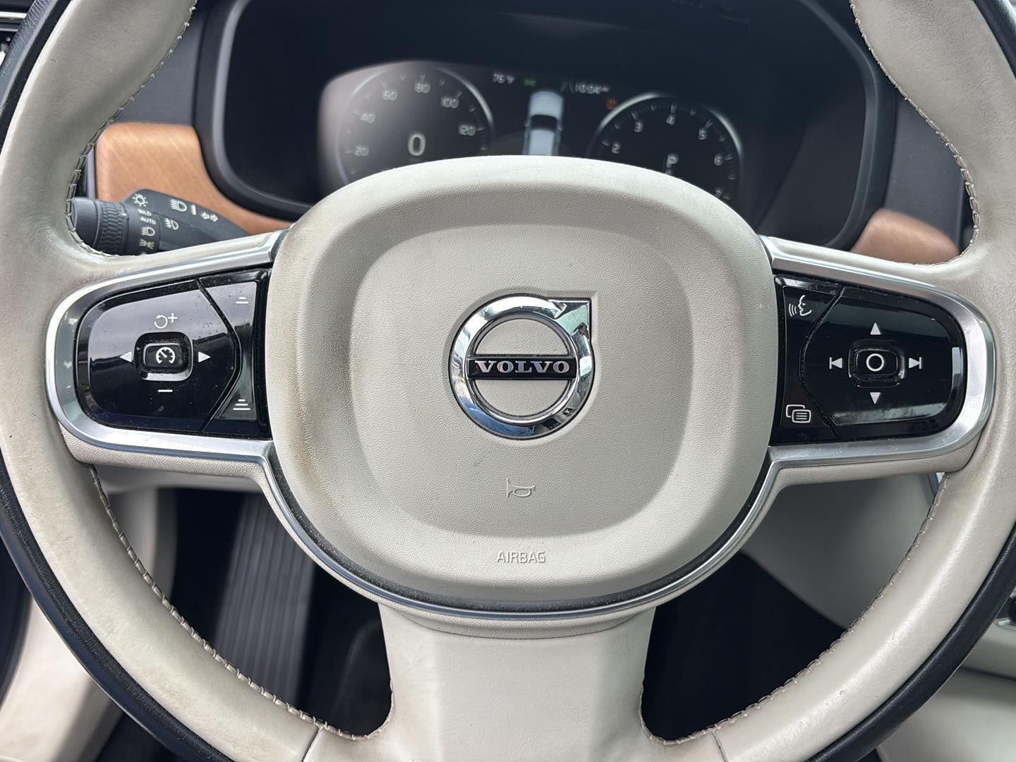 2017 Volvo S90 T6 Inscription