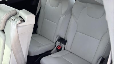 2017 Volvo XC90 T6 Momentum