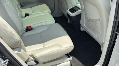 2017 Volvo XC90 T6 Momentum