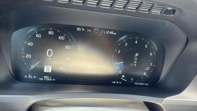 2017 Volvo XC90 T6 Momentum