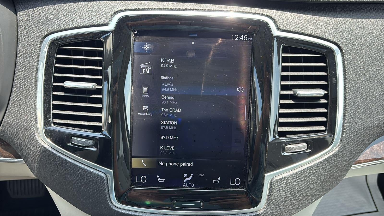 2017 Volvo XC90 T6 Momentum