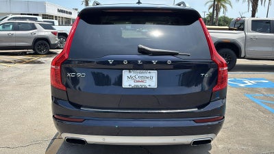 2017 Volvo XC90 T6 Momentum